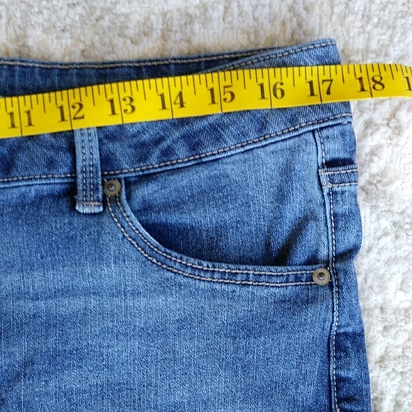 No Boundaries Distressed Boot Cut Jeans Junior 17 Blue - Picture 11 of 14